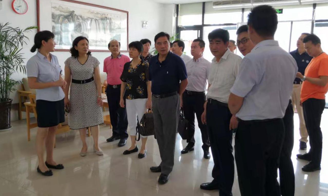 【中盛幸福】广州天河区人大莅临岚山区社会福利中心参观考察