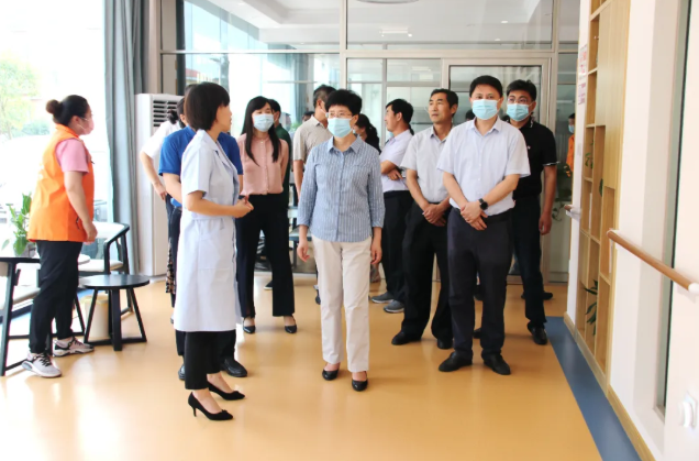 【中盛幸福】常州市民政局党组书记、局长王莉一行莅临幸福盛地调研指导